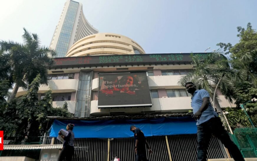 Sensex gains 183 points, Nifty inches up amid mixed market trend